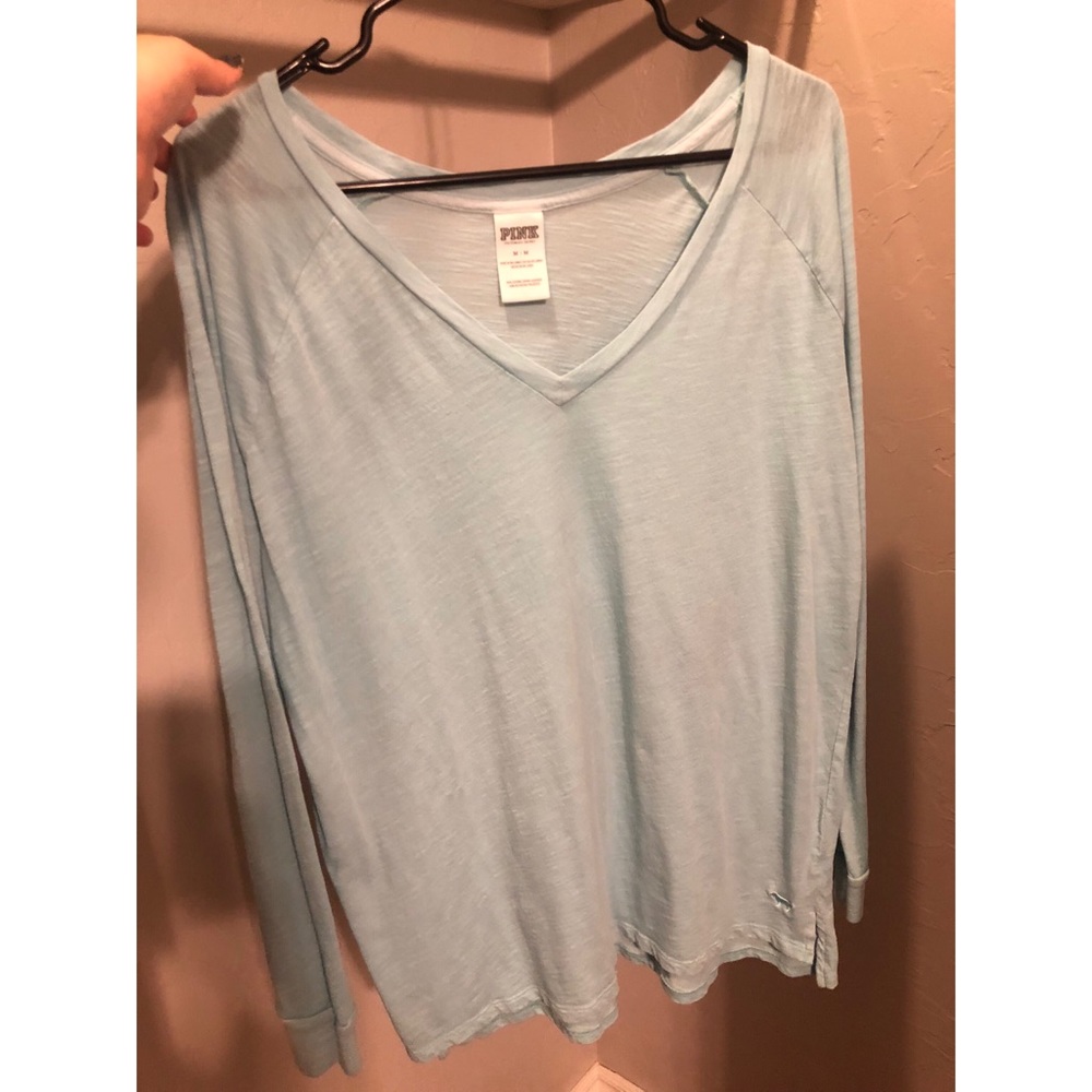 VS Pink long sleeve T-shirt